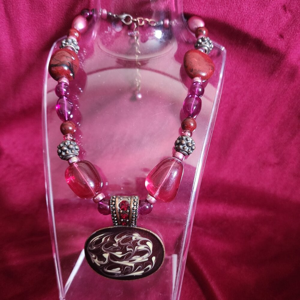 Vintage Chunky Pink Beaded Necklace